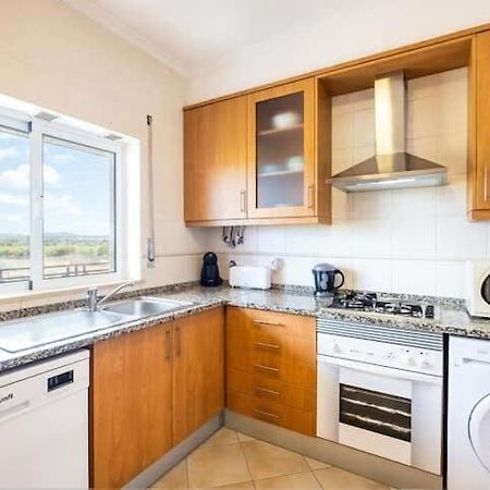Apartment Alfarmar - Pool, Beach Only A Few Minutes Away Albufeira Exteriér fotografie